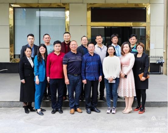 ¡�����쵼ݰ�ٹ�˾�ι�ָ������