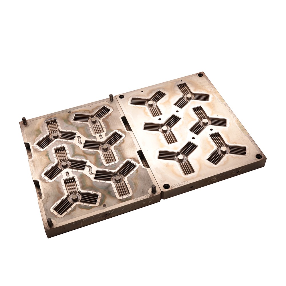 ���������ҧ�����ǰ�